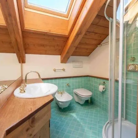 Apartment Central - Close To Ski Lift & Parking *